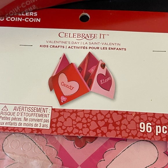 Valentine Celebration Party Set - Red and Pink - Picture 9 of 9